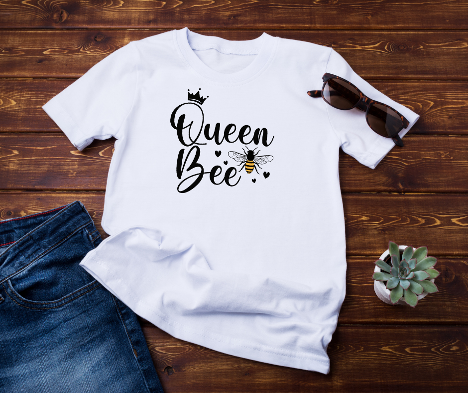 Elektronisch Turbulentie Opknappen Queen Bee T-Shirt – A Handful of Daisies